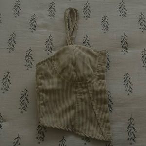 Light beige cropped blouse